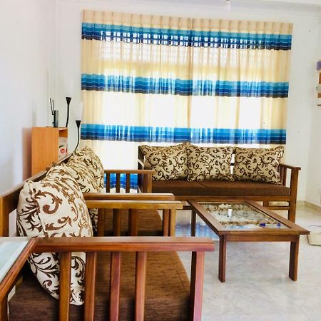 Ceylon Saradiel Home Stay Mawanella Kültér fotó